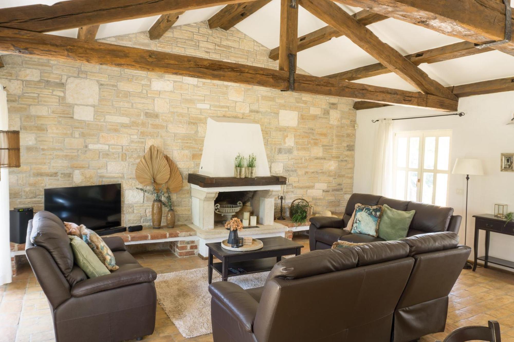 Villa Melissa - Istrisches Steinhaus Mit Pool In Guter Lage Sveti Lovreč Pazenatički Kültér fotó